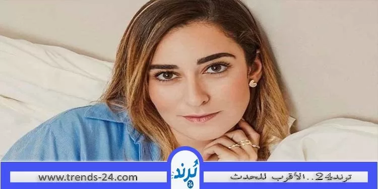الزفاف السري لأمينة خليل