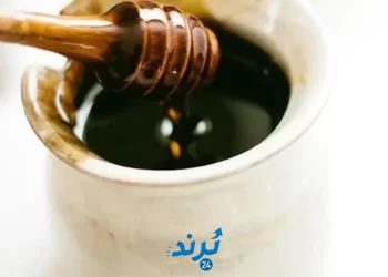 العسل الأسود: فوائد صحية مذهلة وأضرار محتملة